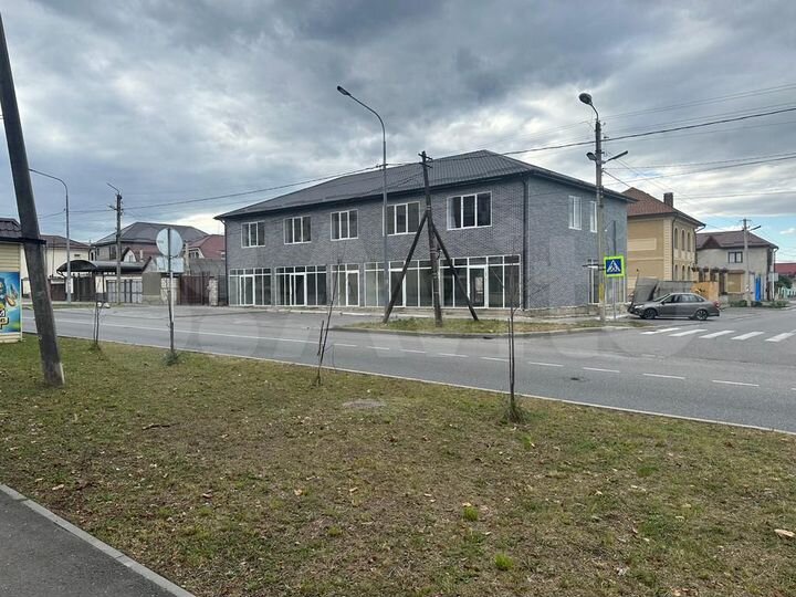 Свободного назначения, 300 м²