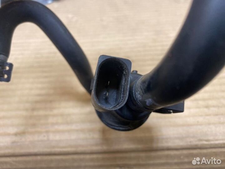 Клапан вентиляции топливного бака Volkswagen