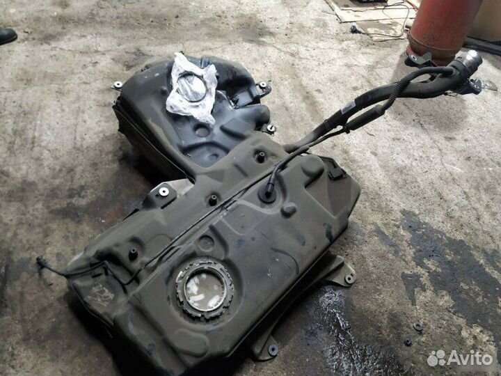 Топливный бак Audi A6 C7 2011—2014