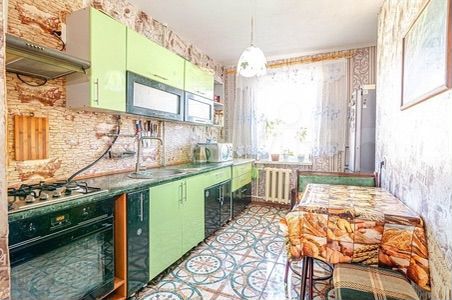 4-к. квартира, 76,3 м², 8/9 эт.
