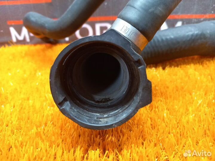 Патрубок радиатора верхний Bmw X5 E70 N52B30A 2007