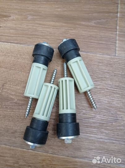 Транспортировочные болты для стиральной машины