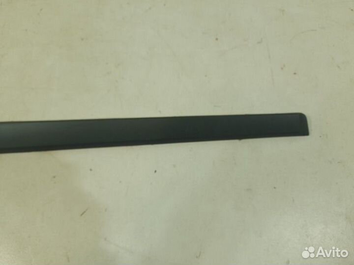 Накладка двери передняя левая LADA Vesta Sw Cross