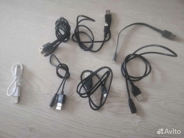 Кабели micro USB - USB, USB - Lightning
