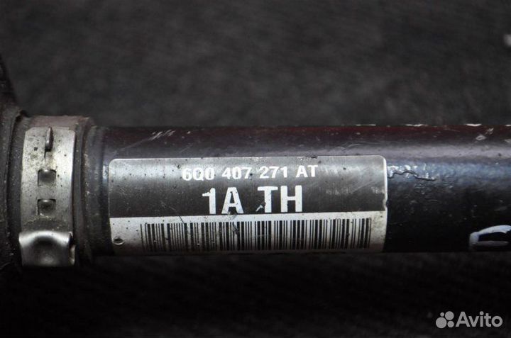 Привод передний левый Skoda Fabia 5J2 cgpa 2010