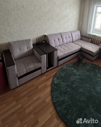 Диваны и кресло бу