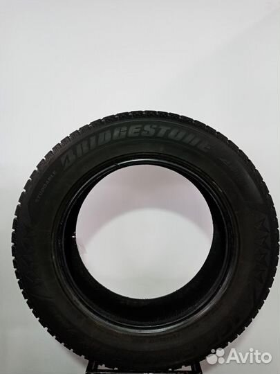 Bridgestone Ice Cruiser 7000 225/65 R17