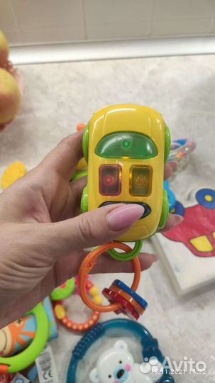 Игрушки погремушки пакетом