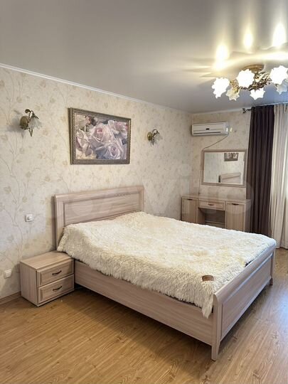 3-к. квартира, 72,3 м², 1/2 эт.