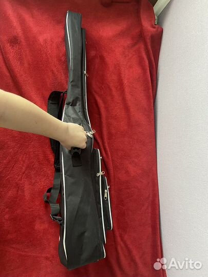 Чехол на гитару