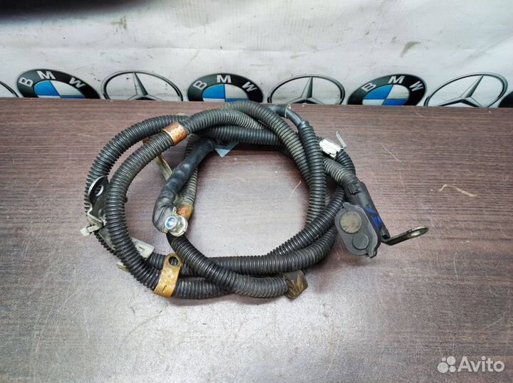 Плюсовой провод генератора Mercedes W212, W218
