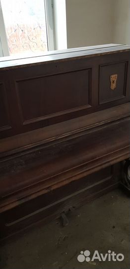 Отдам даром пианино