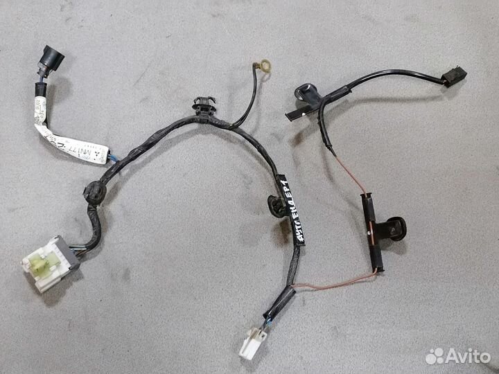 Проводка двери багажника Mitsubishi Outlander (CU)