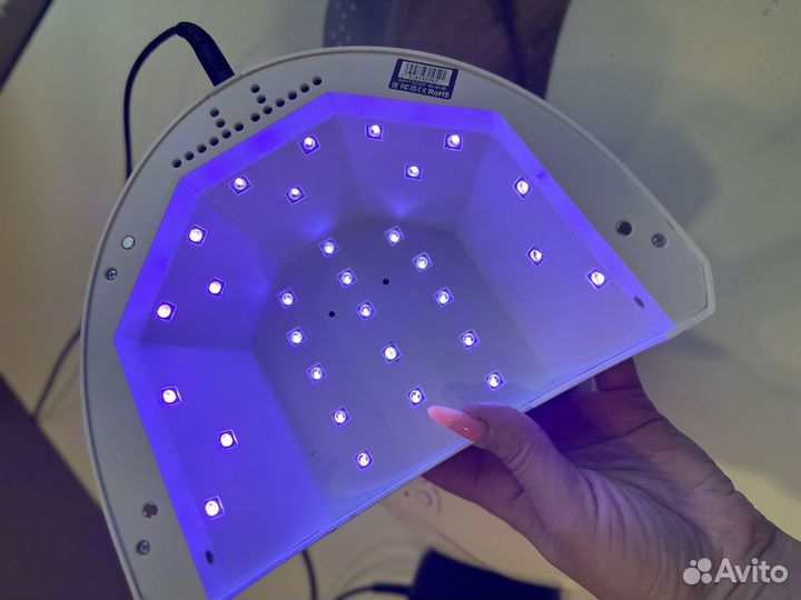 Лампа для ногтей