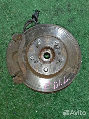 Кулак поворотный левый Honda Civic 8