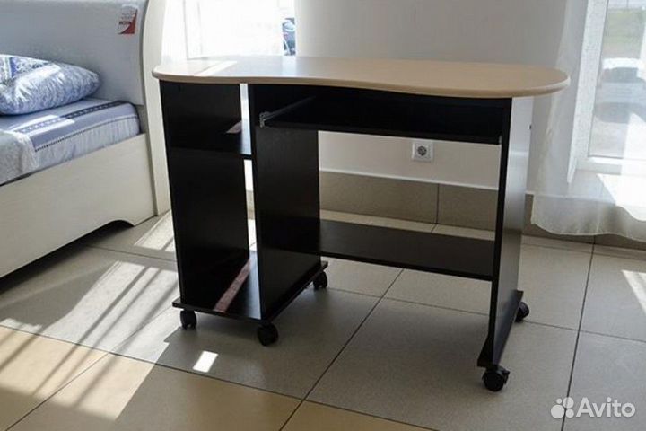 Компьютерный стол бу