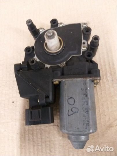 Audi A4 B5 моторчик стеклоподъёмника