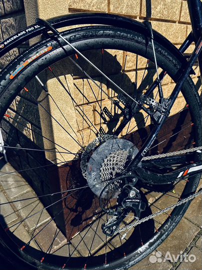 Шоссейный велосипед GT grade