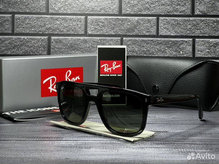 Солнцезащитные очки Ray-Ban RB-2213ch