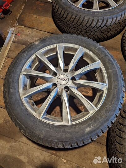 Комплект колес r17 зима