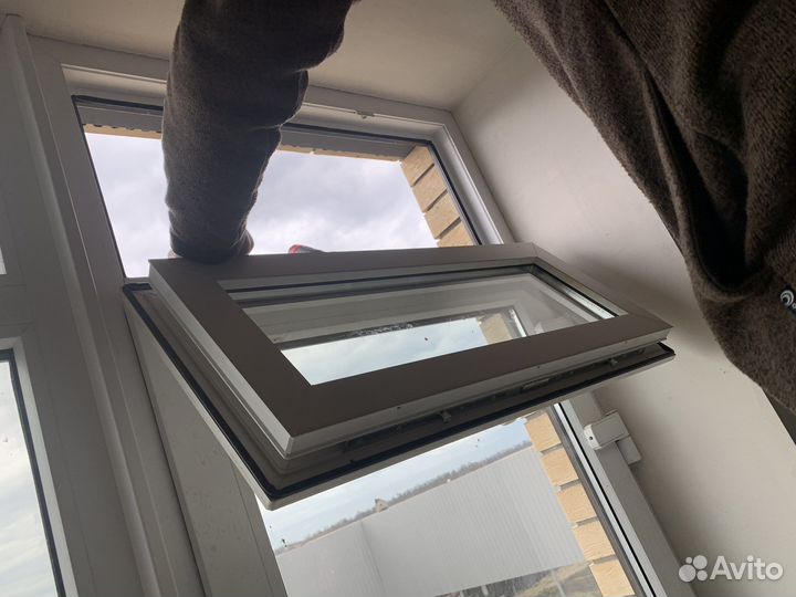 Замена уплотнителя для пластиковых окон и ремонт