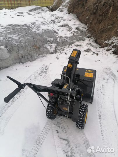 Снегоуборщик бензиновый самоходный бу