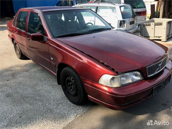 Разбор на запчасти Volvo S70 / V70