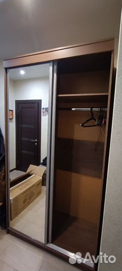 Шкаф в прихожую бу