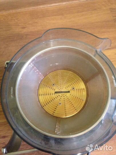 Соковыжималка bork JU CUP 22130 SI