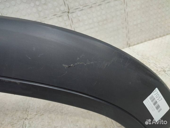 Накладка крыла передняя правая Chevrolet Niva