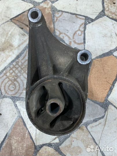Опора МКПП Opel Astra хетчбэк 1.8 Z18XER 2007