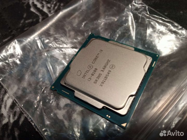 Процессор Intel Core i3 8100