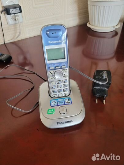 Домашний телефон panasonic