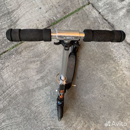 Самокат взрослый швейцарский Micro