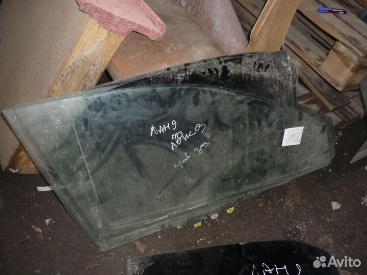 Стекло двери переднее правое mitsubishi lancer 9