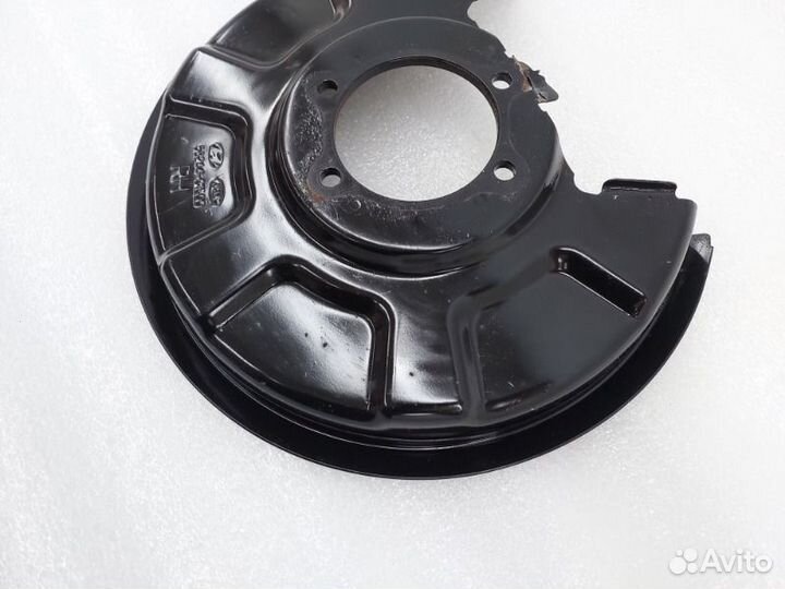 Пыльник тормозного диска задний правый Kia Optima