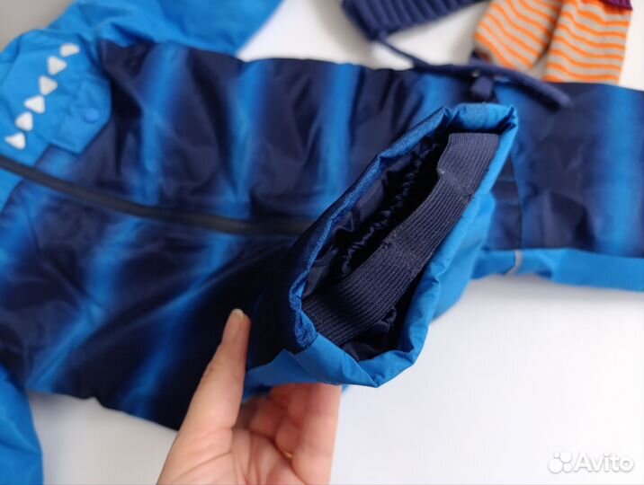 Комбинезон демисезонный 74, шапка варежки подарок