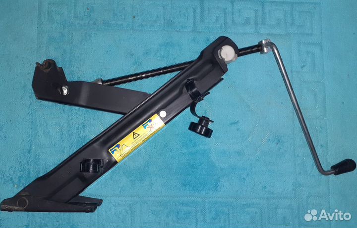 Домкрат Mercedes-Benz Ml-Class