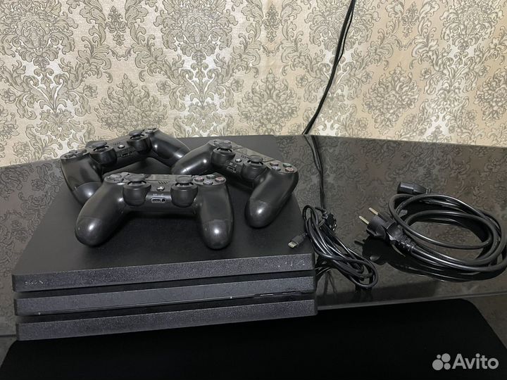 Sony PS4 pro 1tb