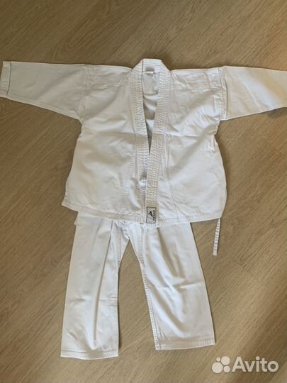 Форма для каратэ 128