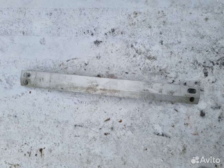 Усилитель заднего бампера Lexus rx 4