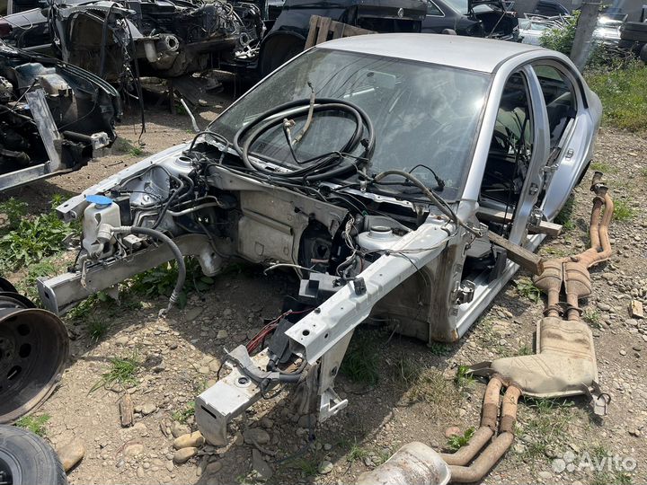 Кузовные части Skoda Octavia A4 Tur