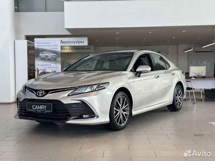 Toyota Camry 2.5 AT, 2023