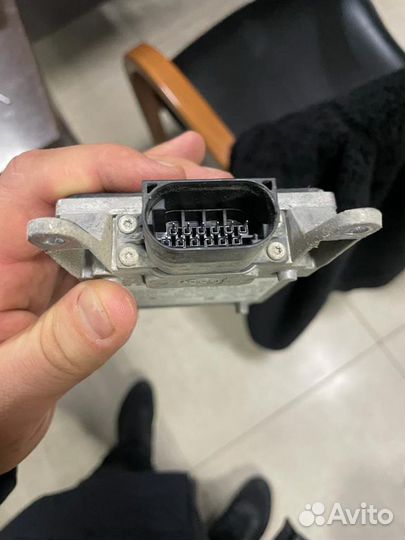 Датчик слепой зоны Porsche Cayenne 958 2016год