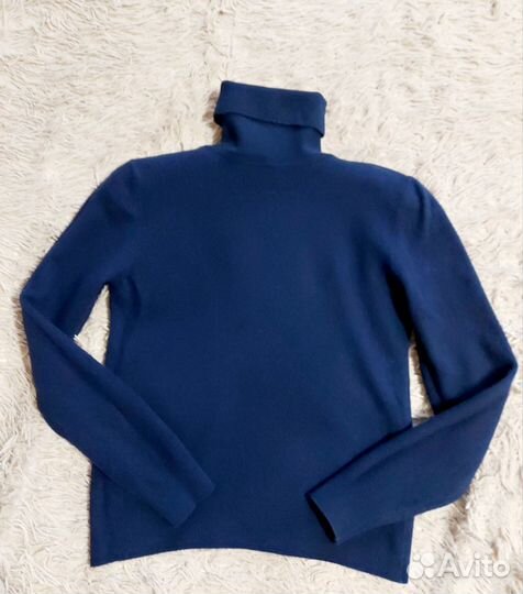 Шерстянная водолазка (свитер) Benetton