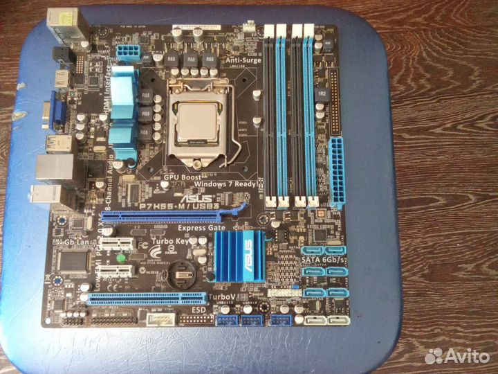 Материнская плата с процессором на 1156 сокете