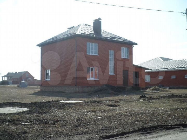 Дом 172 м² на участке 15 сот.