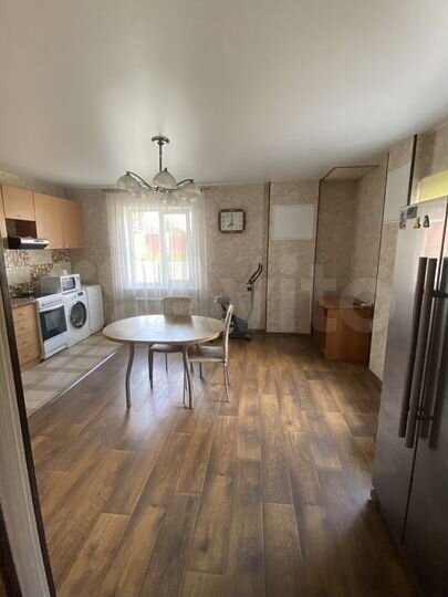 Коттедж 191 м² на участке 8,77 га