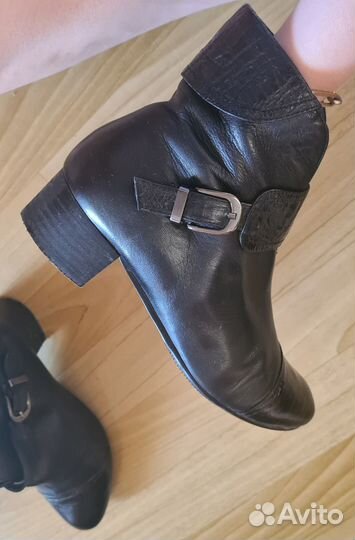 Ботинки женские