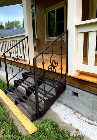 Лестница на монокосоуре